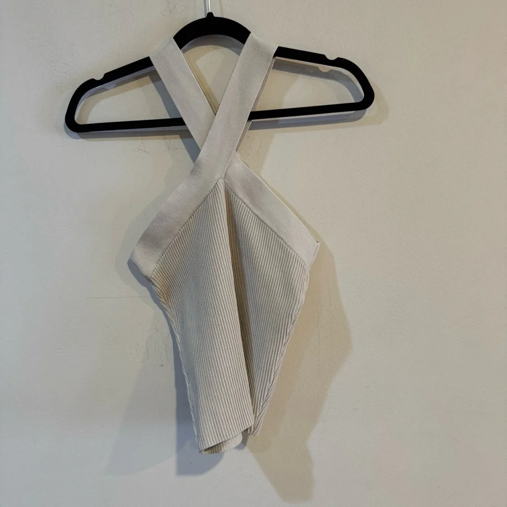 Babaton Sculpt Knit Criss Cross Tank - Picture 4 of 5